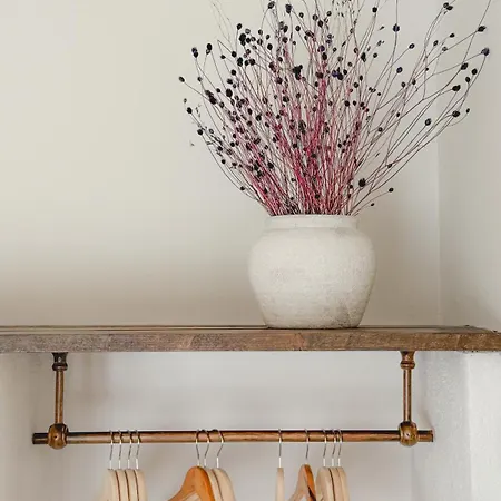 Stylish Retreat In Appartement